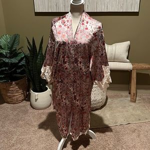 Victoria’s Secret Silky Lace Trimmed Robe